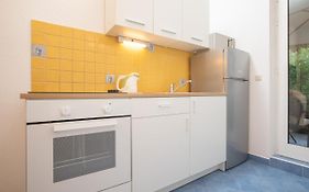 Vega Apartments