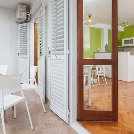 Vega Apartments Podgora Exteriér fotografie